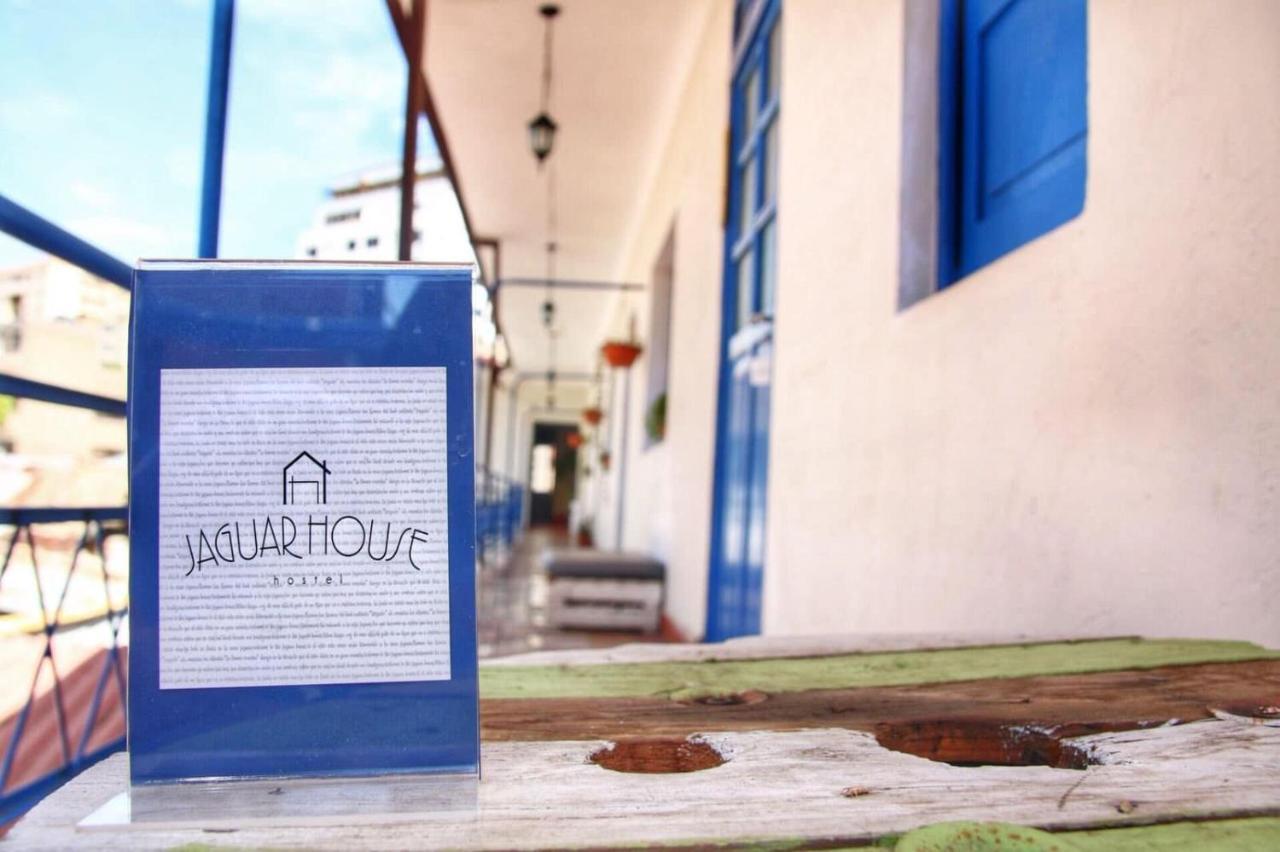 Jaguar House Hostel โกชาบัมบา ภายนอก รูปภาพ