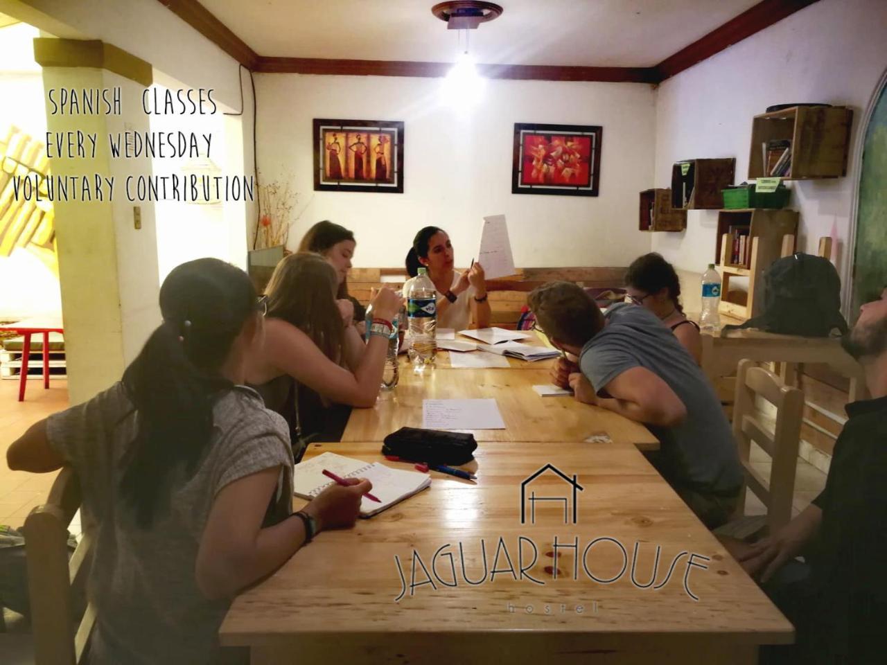Jaguar House Hostel โกชาบัมบา ภายนอก รูปภาพ