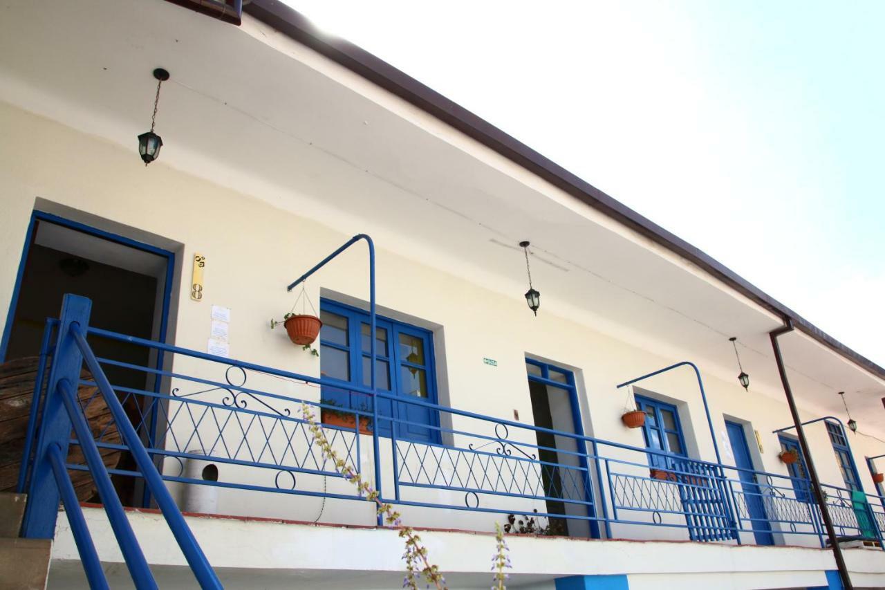 Jaguar House Hostel โกชาบัมบา ภายนอก รูปภาพ