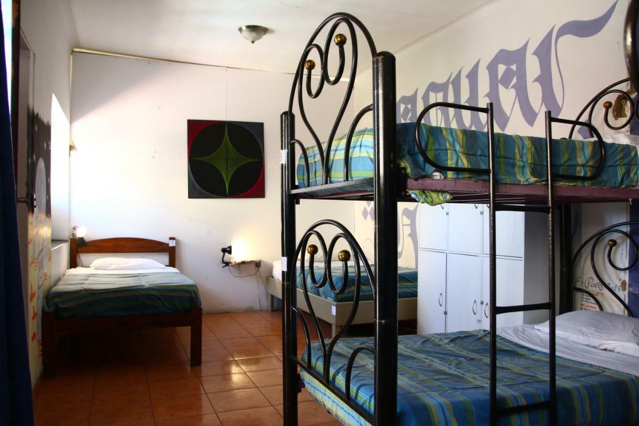Jaguar House Hostel โกชาบัมบา ภายนอก รูปภาพ
