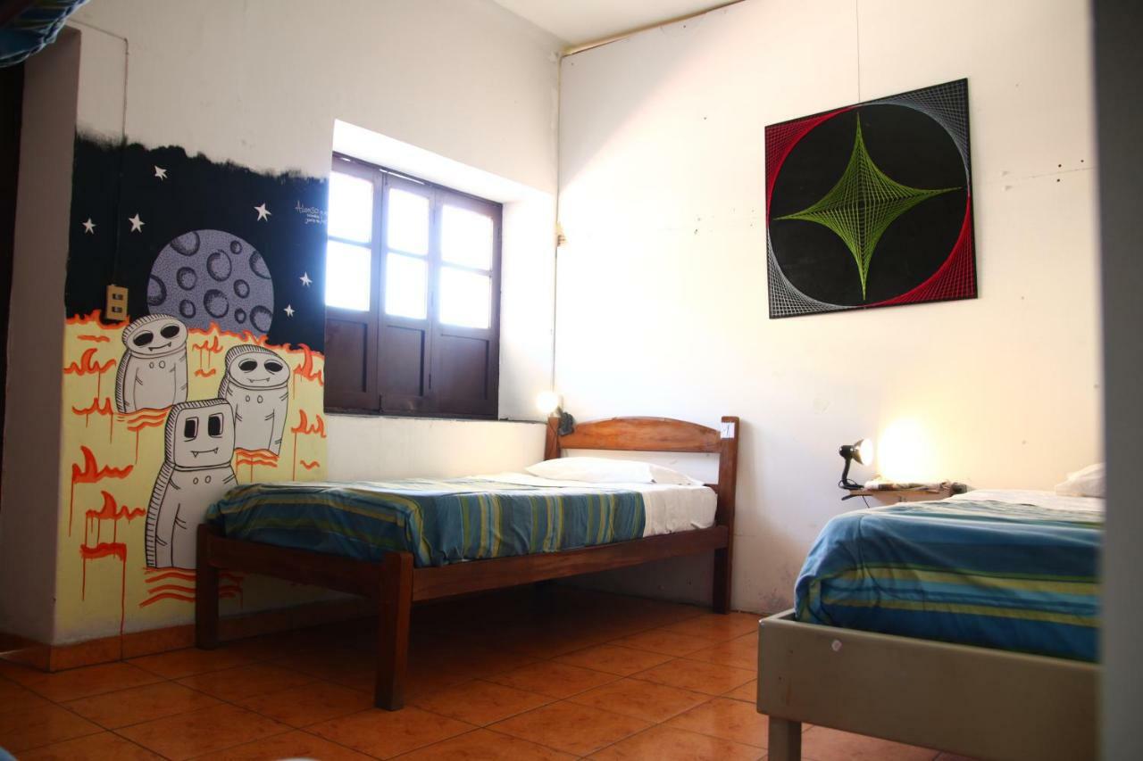 Jaguar House Hostel โกชาบัมบา ภายนอก รูปภาพ